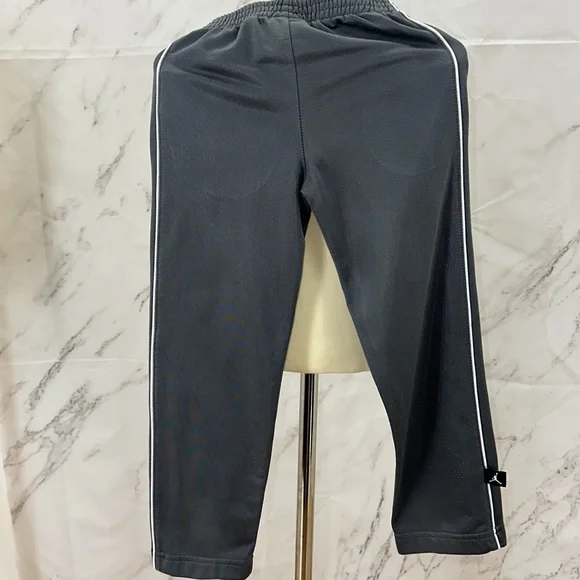 Air Jordan track pants size 4 - Picture 4 of 4